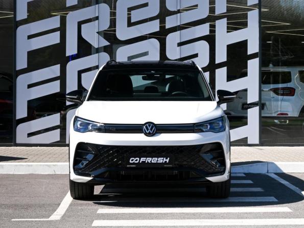 Volkswagen Tiguan III (China Market) с пробегом 2026 года, цена 4 860 000 рублей, 5 км, внедорожник, Автокод Объявления