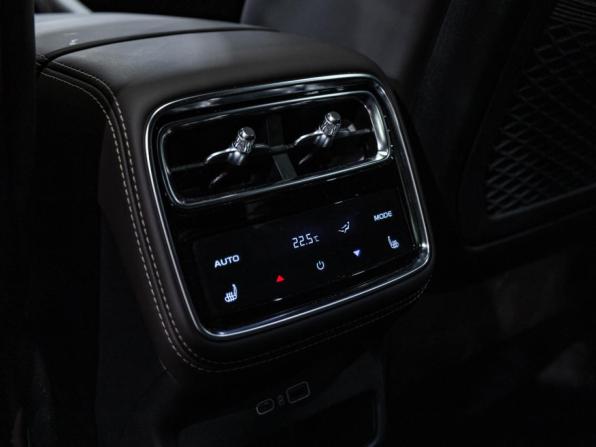 Geely Monjaro I Рестайлинг 2 (China Market) с пробегом 2026 года, цена 4 099 000 рублей, 6350 км, внедорожник, Автокод Объявления