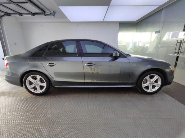 Audi A4 IV (B8) Рестайлинг с пробегом 2012 года, цена 1 570 000 рублей, 188000 км, седан, Автокод Объявления