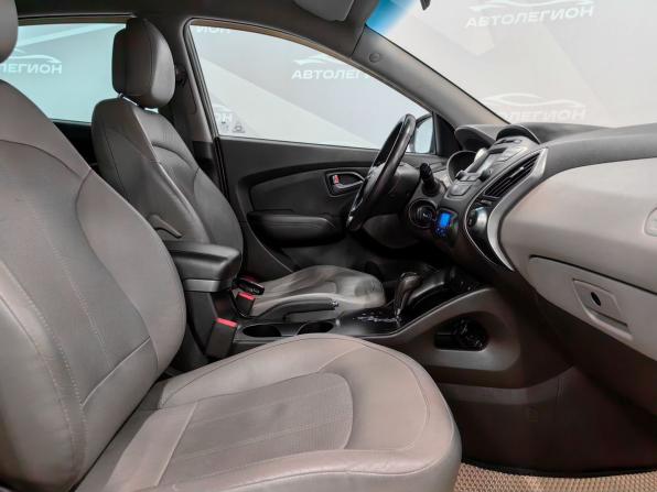 Hyundai ix35 I Рестайлинг с пробегом 2014 года, цена 1 590 000 рублей, 102000 км, внедорожник, Автокод Объявления
