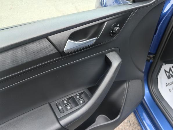Volkswagen Polo VI с пробегом 2020 года, цена 1 569 999 рублей, 68000 км, лифтбек, Автокод Объявления