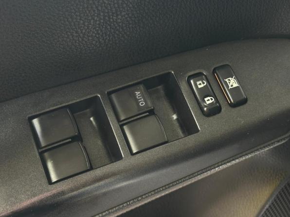Toyota RAV4 IV (XA40) Рестайлинг с пробегом 2017 года, цена 2 259 000 рублей, 126904 км, внедорожник, Автокод Объявления