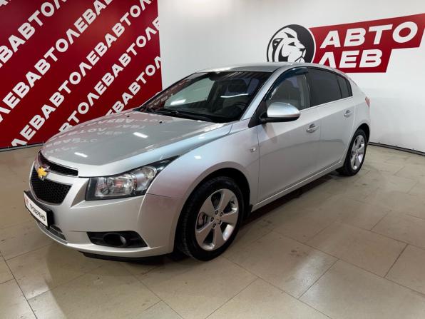 Chevrolet Cruze I Рестайлинг с пробегом 2012 года, цена 899 000 рублей, 93542 км, хэтчбек, Автокод Объявления