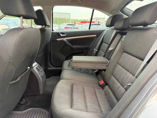 Skoda Octavia II (A5) Рестайлинг с пробегом 2010 года, цена 665 000 рублей, 210000 км, лифтбек, Автокод Объявления