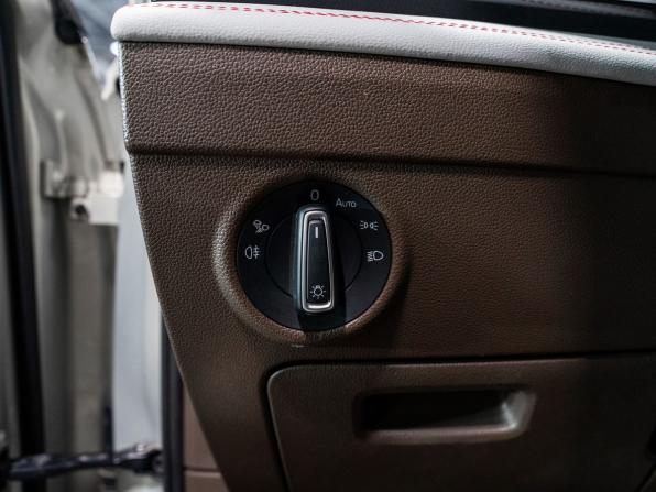 Volkswagen Tiguan II Рестайлинг с пробегом 2021 года, цена 4 020 000 рублей, 25700 км, внедорожник, Автокод Объявления