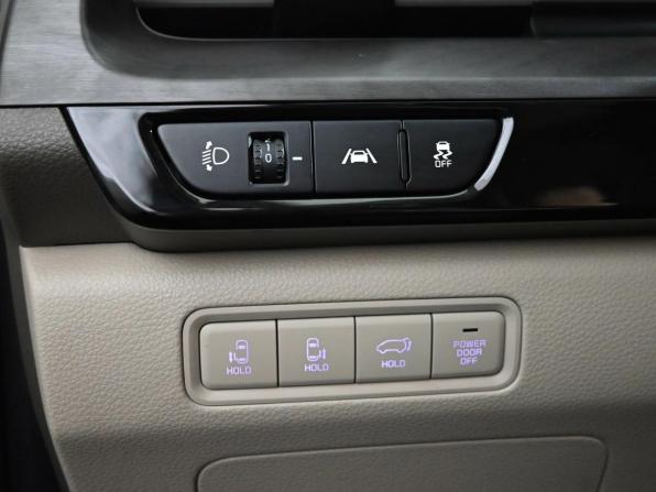 Kia Carnival IV с пробегом 2020 года, цена 4 100 000 рублей, 78000 км, минивэн, Автокод Объявления