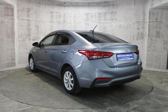 Hyundai Solaris II с пробегом 2017 года, цена 1 075 000 рублей, 148076 км, седан, Автокод Объявления