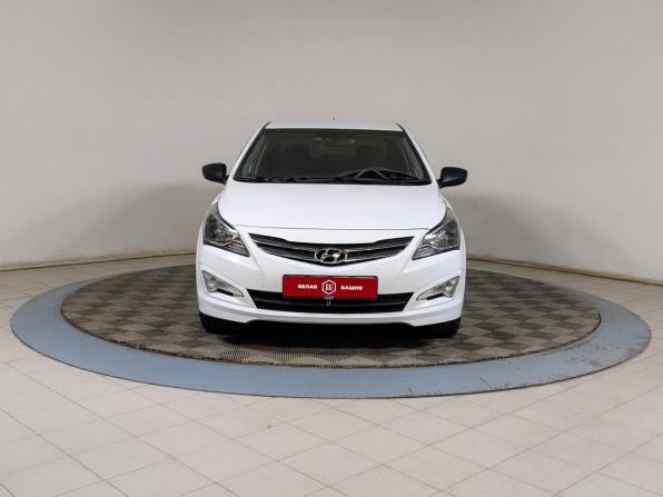 Hyundai Solaris I Рестайлинг с пробегом 2015 года, цена 939 900 рублей, 157500 км, седан, Автокод Объявления
