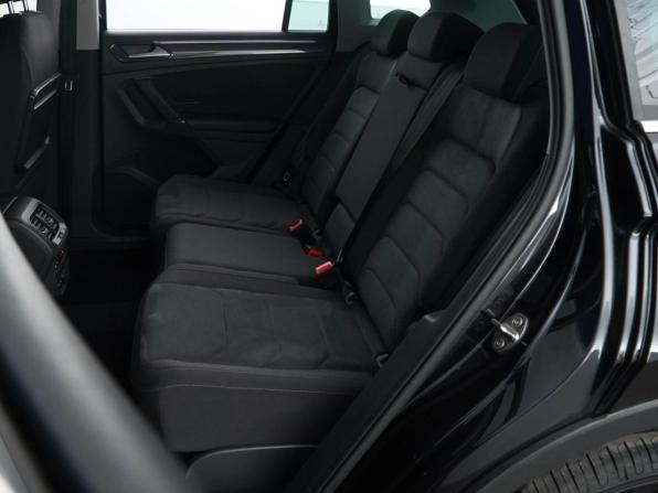 Volkswagen Tiguan II с пробегом 2018 года, цена 2 485 055 рублей, 148536 км, внедорожник, Автокод Объявления