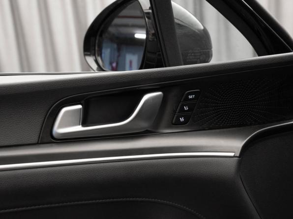 Kia K5 III с пробегом 2021 года, цена 2 940 000 рублей, 99819 км, седан, Автокод Объявления