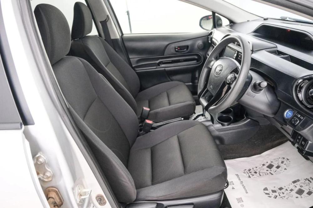 Toyota Aqua I Рестайлинг Красноярск  - изображение 8