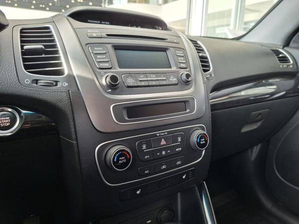 Kia Sorento II Рестайлинг с пробегом 2019 года, цена 2 399 000 рублей, 75713 км, внедорожник, Автокод Объявления