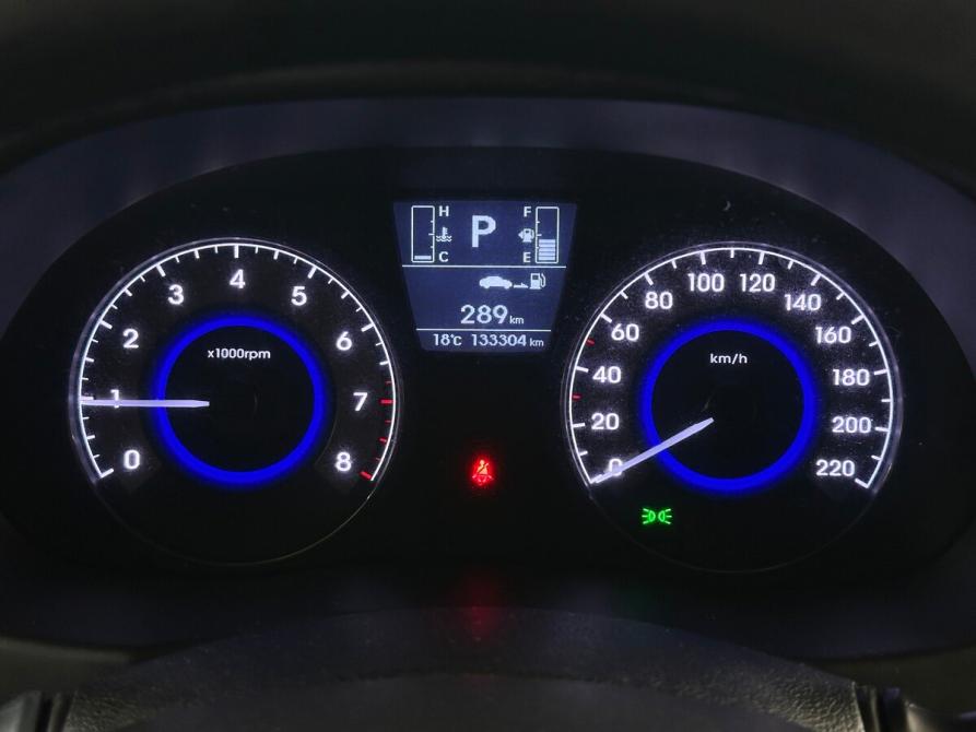 Hyundai Solaris I Рестайлинг Москва  - изображение 6