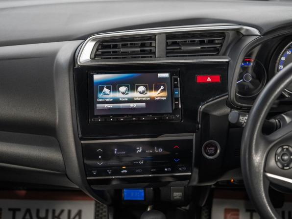 Honda Fit III с пробегом 2014 года, цена 975 000 рублей, 113344 км, хэтчбек, Автокод Объявления