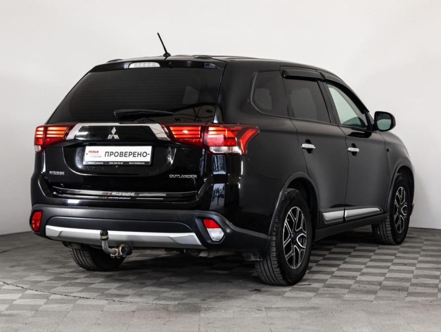 Mitsubishi Outlander III Рестайлинг 2 Санкт-Петербург  - изображение 5