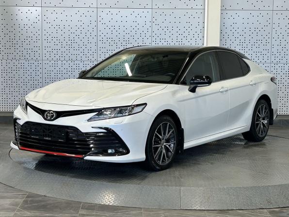 Toyota Camry VIII (XV70) Рестайлинг с пробегом 2021 года, цена 2 200 000 рублей, 57716 км, седан, Автокод Объявления