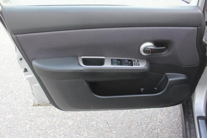 Nissan Tiida I с пробегом 2008 года, цена 497 000 рублей, 288070 км, хэтчбек, Автокод Объявления
