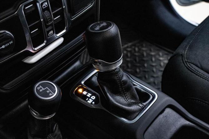 Jeep Wrangler IV (JL) с пробегом 2020 года, цена 5 999 000 рублей, 54517 км, внедорожник, Автокод Объявления