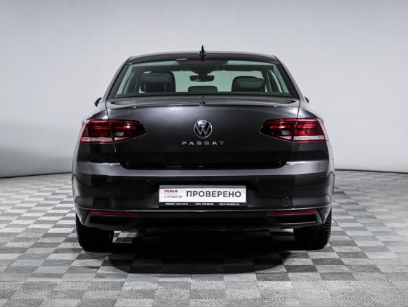 Volkswagen Passat B8 Рестайлинг с пробегом 2021 года, цена 2 690 000 рублей, 66184 км, седан, Автокод Объявления
