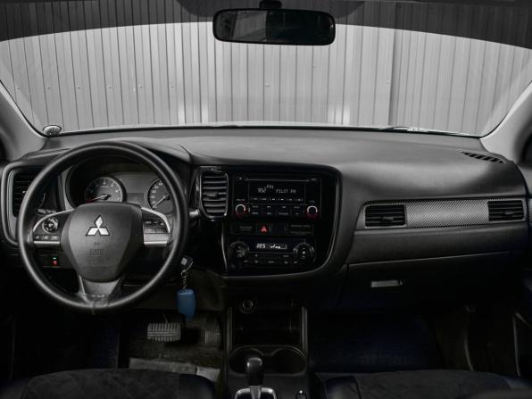 Mitsubishi Outlander III с пробегом 2012 года, цена 1 300 000 рублей, 235899 км, внедорожник, Автокод Объявления