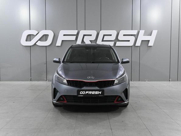 Kia Rio IV Рестайлинг с пробегом 2020 года, цена 1 699 000 рублей, 73682 км, седан, Автокод Объявления