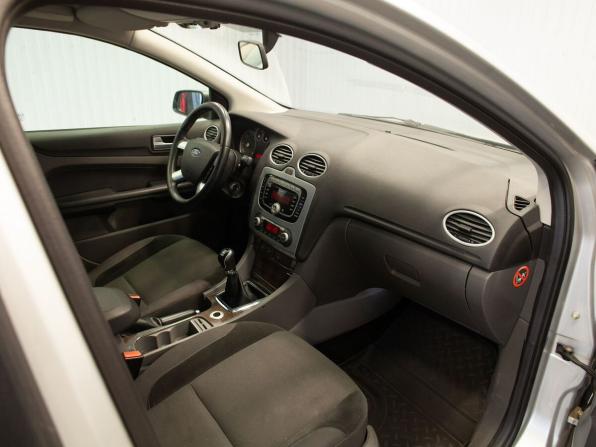 Ford Focus II с пробегом 2007 года, цена 585 000 рублей, 179985 км, универсал, Автокод Объявления