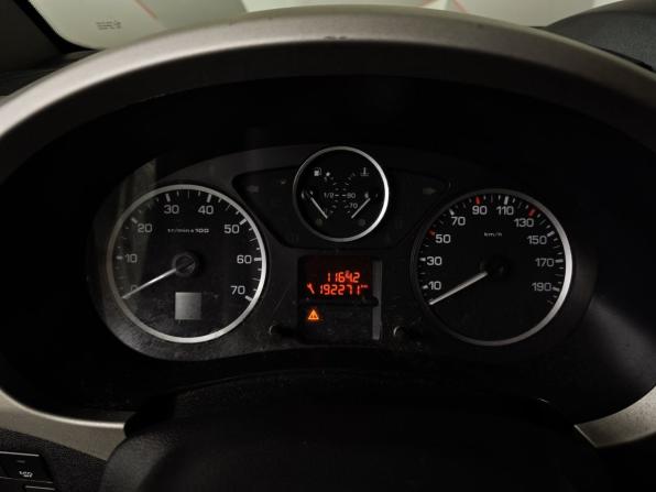 Peugeot Partner II Рестайлинг с пробегом 2014 года, цена 897 000 рублей, 192270 км, компактвэн, Автокод Объявления