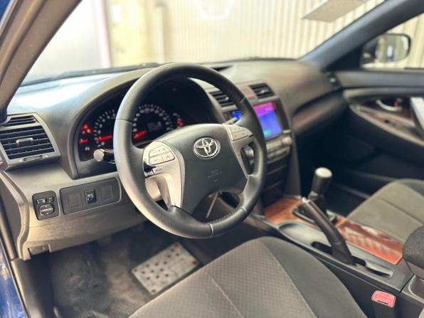Toyota Camry VI (XV40) с пробегом 2006 года, цена 800 000 рублей, 379026 км, седан, Автокод Объявления