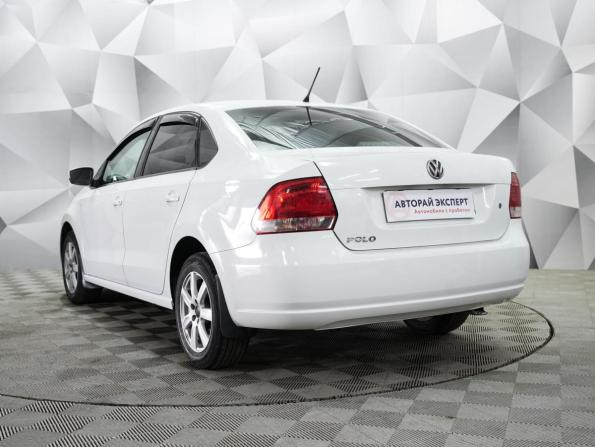 Volkswagen Polo V с пробегом 2014 года, цена 721 000 рублей, 160000 км, седан, Автокод Объявления