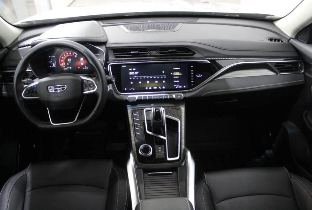 Geely Atlas Pro Астрахань  - изображение 21
