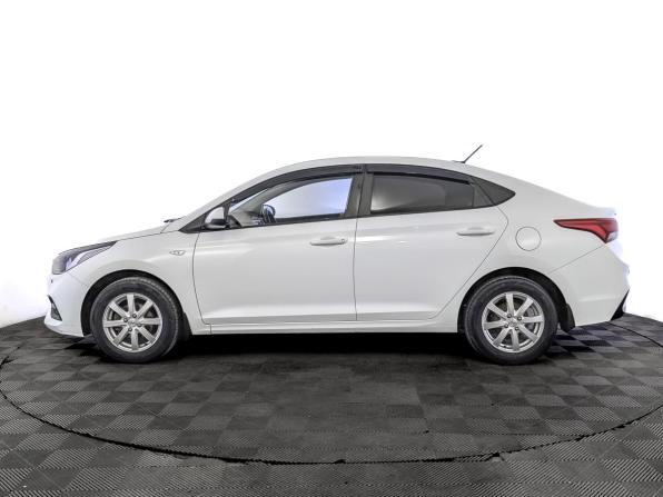 Hyundai Solaris II с пробегом 2017 года, цена 1 225 000 рублей, 123475 км, седан, Автокод Объявления