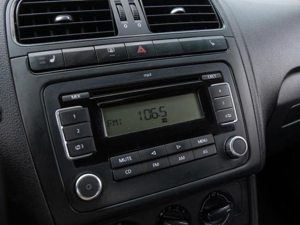Volkswagen Polo V с пробегом 2012 года, цена 795 000 рублей, 117945 км, седан, Автокод Объявления