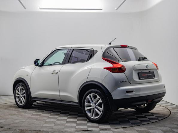 Nissan Juke I с пробегом 2014 года, цена 750 000 рублей, 231440 км, внедорожник, Автокод Объявления