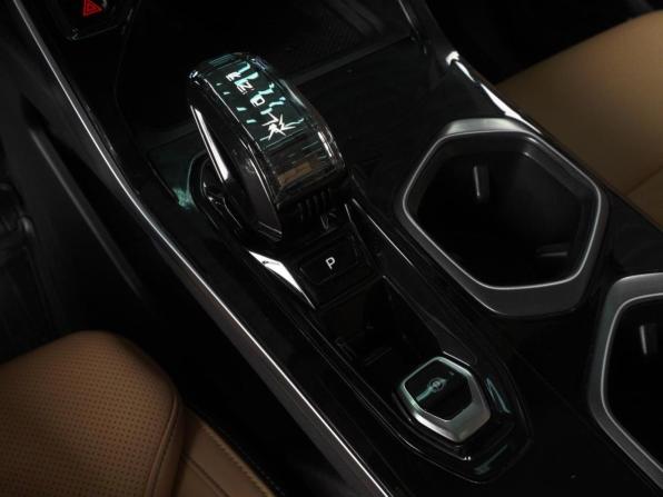 Geely Boyue L I с пробегом 2023 года, цена 2 650 000 рублей, 48225 км, внедорожник, Автокод Объявления