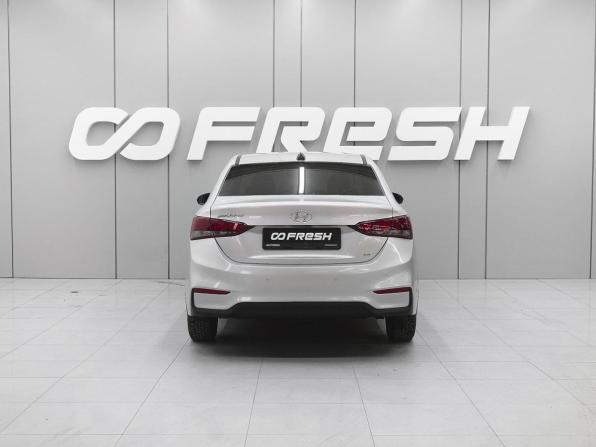 Hyundai Solaris II с пробегом 2017 года, цена 1 248 070 рублей, 148807 км, седан, Автокод Объявления