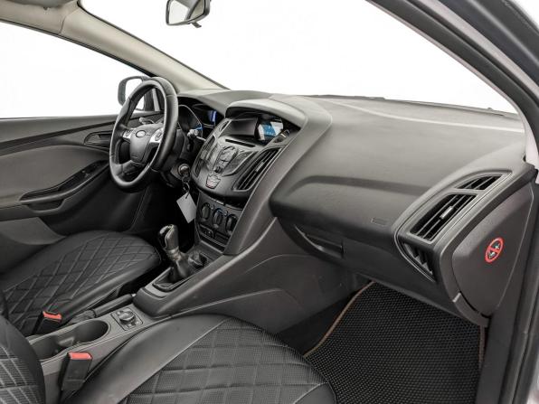 Ford Focus III с пробегом 2013 года, цена 690 000 рублей, 142432 км, хэтчбек, Автокод Объявления