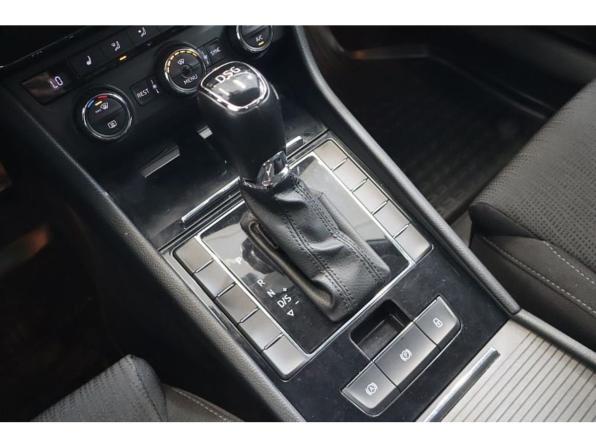 Skoda Superb III с пробегом 2015 года, цена 1 473 000 рублей, 368233 км, лифтбек, Автокод Объявления