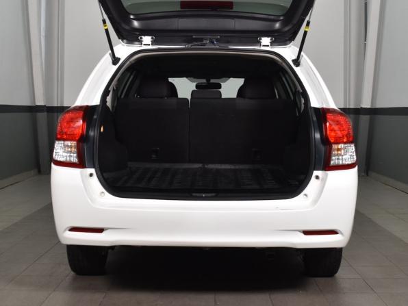 Toyota Corolla XI (E160 E170 E180) с пробегом 2013 года, цена 999 999 рублей, 238494 км, универсал, Автокод Объявления