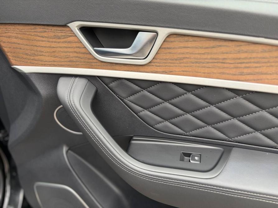 Hongqi HS7 I Санкт-Петербург  - изображение 33