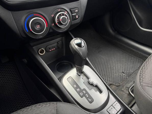 Kia Rio III с пробегом 2015 года, цена 750 000 рублей, 160000 км, седан, Автокод Объявления