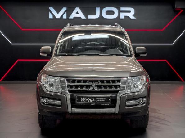 Mitsubishi Pajero IV Рестайлинг 2 с пробегом 2015 года, цена 2 440 000 рублей, 120717 км, внедорожник, Автокод Объявления