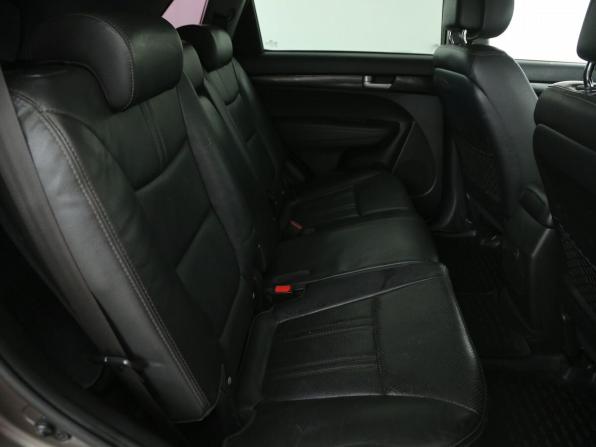 Kia Sorento II с пробегом 2010 года, цена 1 057 000 рублей, 278000 км, внедорожник, Автокод Объявления