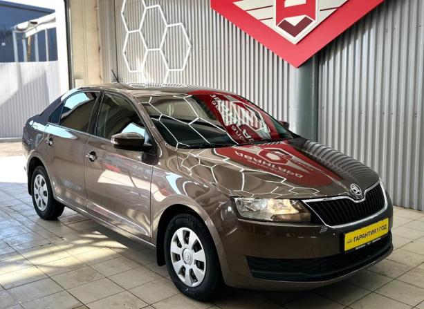 Skoda Rapid I Рестайлинг с пробегом 2018 года, цена 1 300 000 рублей, 62300 км, лифтбек, Автокод Объявления