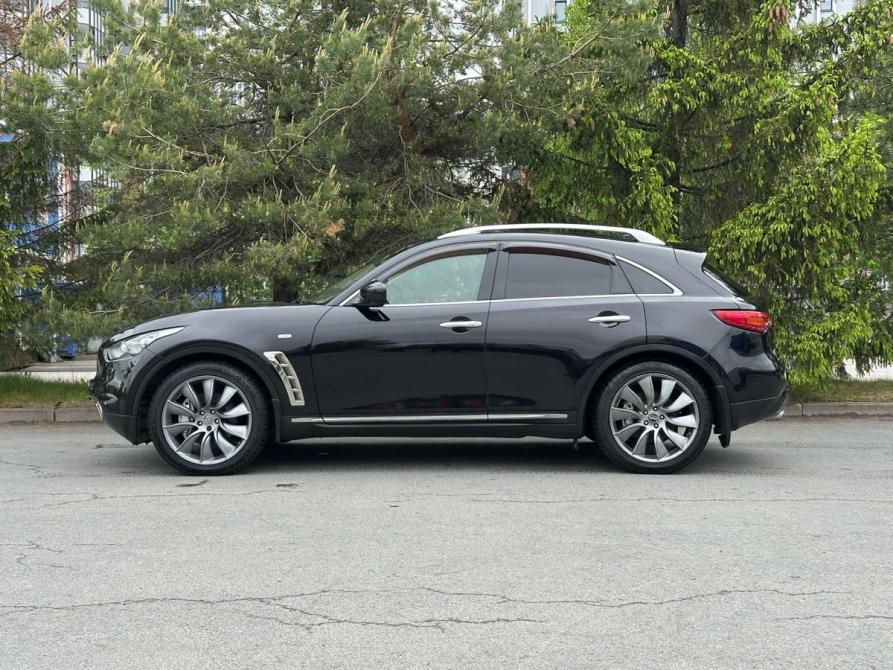 Infiniti FX II (S51) Рестайлинг Санкт-Петербург  - изображение 3