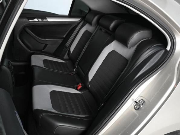 Volkswagen Jetta VI с пробегом 2012 года, цена 1 260 000 рублей, 132491 км, седан, Автокод Объявления