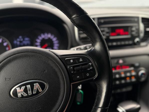 Kia Sportage IV с пробегом 2017 года, цена 1 879 000 рублей, 111410 км, внедорожник, Автокод Объявления
