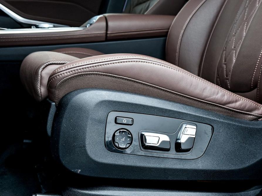 BMW X7 I (G07) Рестайлинг Уфа  - изображение 12