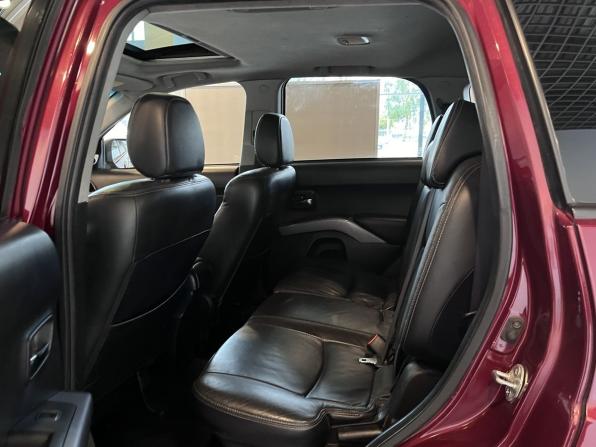 Mitsubishi Outlander II с пробегом 2007 года, цена 771 000 рублей, 451797 км, внедорожник, Автокод Объявления