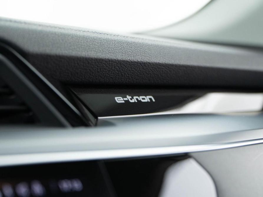 Audi e-tron Sportback I Москва  - изображение 22