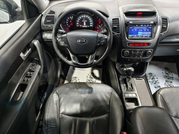 Kia Sorento II Рестайлинг с пробегом 2014 года, цена 1 508 000 рублей, 382936 км, внедорожник, Автокод Объявления